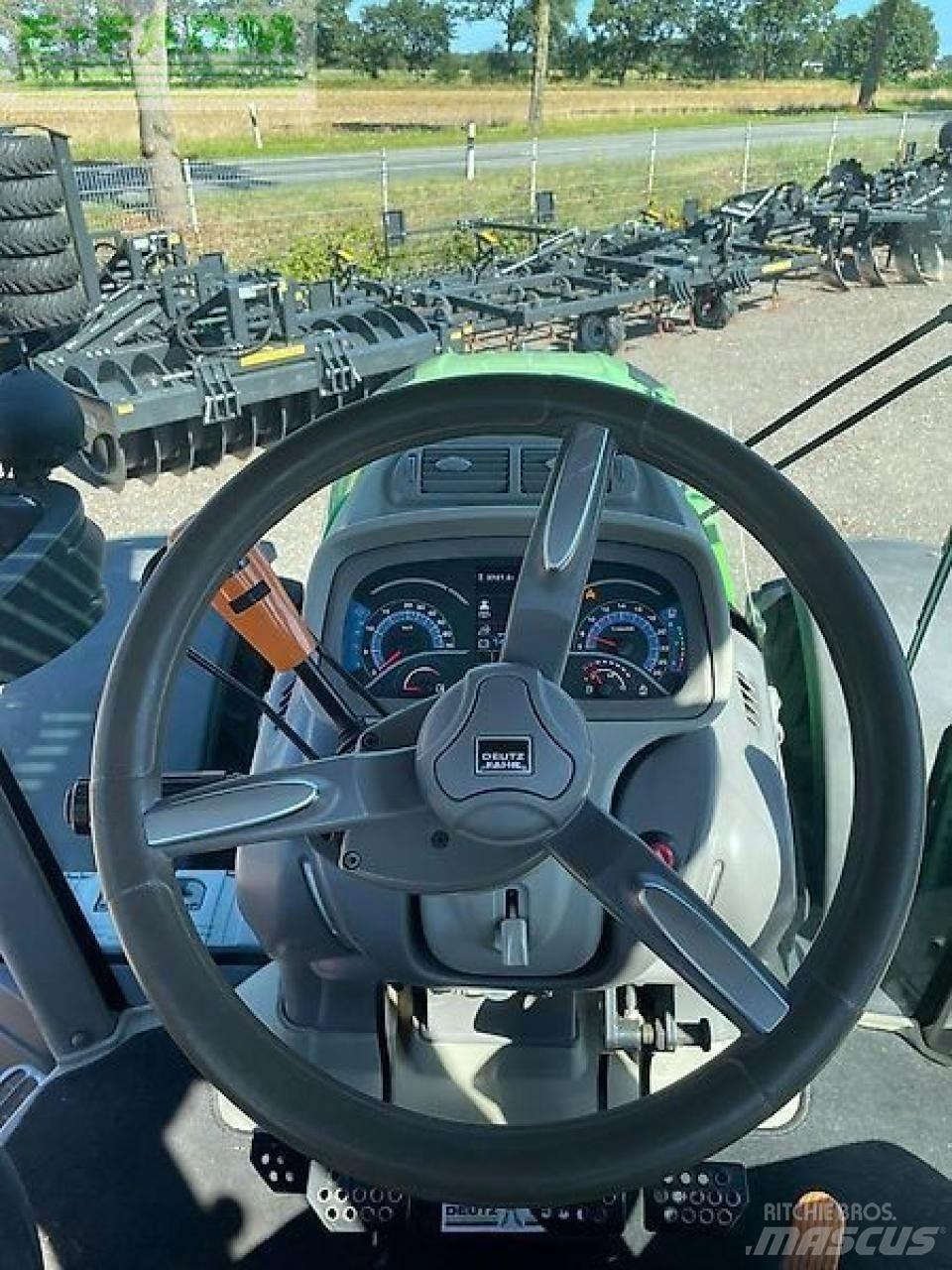 Deutz-Fahr 6215ttv Traktorit