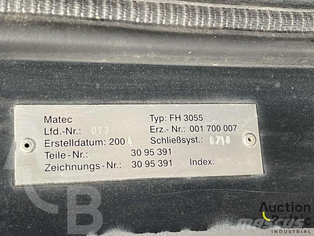 Grove GMK 3055 Nosturiautot