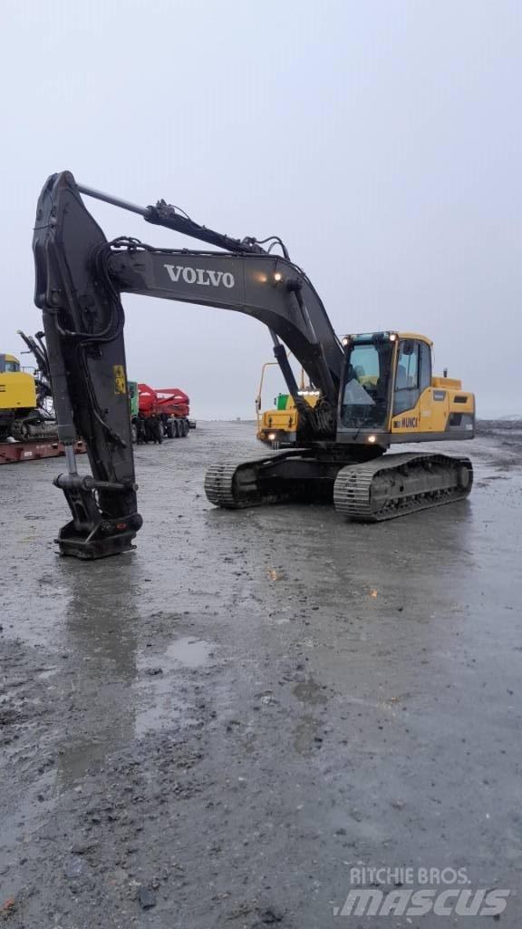 Volvo EC 300 D L Telakaivukoneet