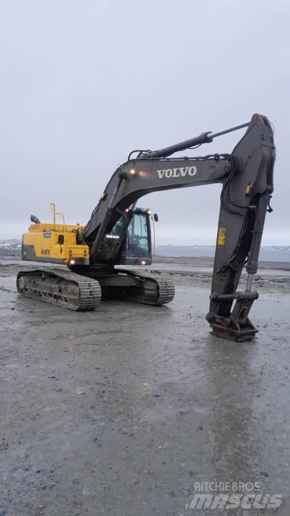Volvo EC 300 D L Telakaivukoneet