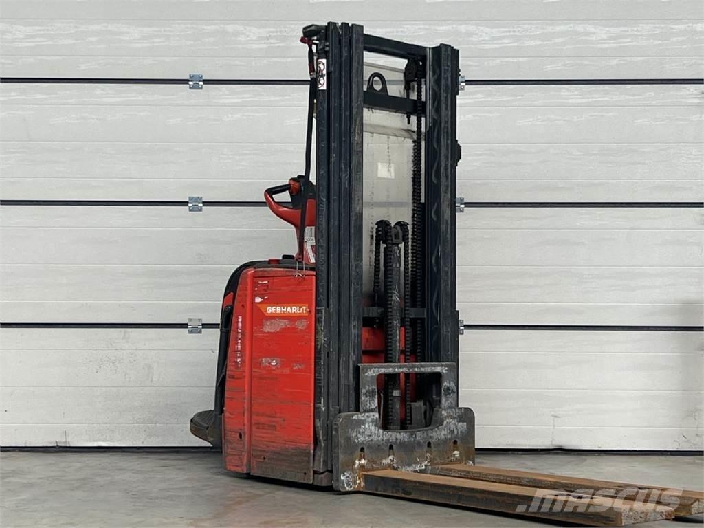 Linde L16AP Käyden ajettavat pinoamistrukit