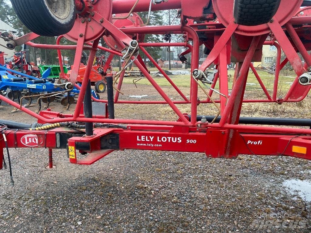 Lely Lotus 900 profi Pöyhimet ja haravat
