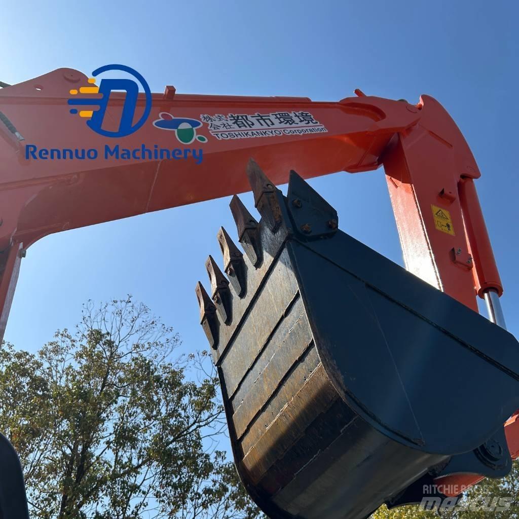 Hitachi ZX60 Minikaivukoneet < 7t