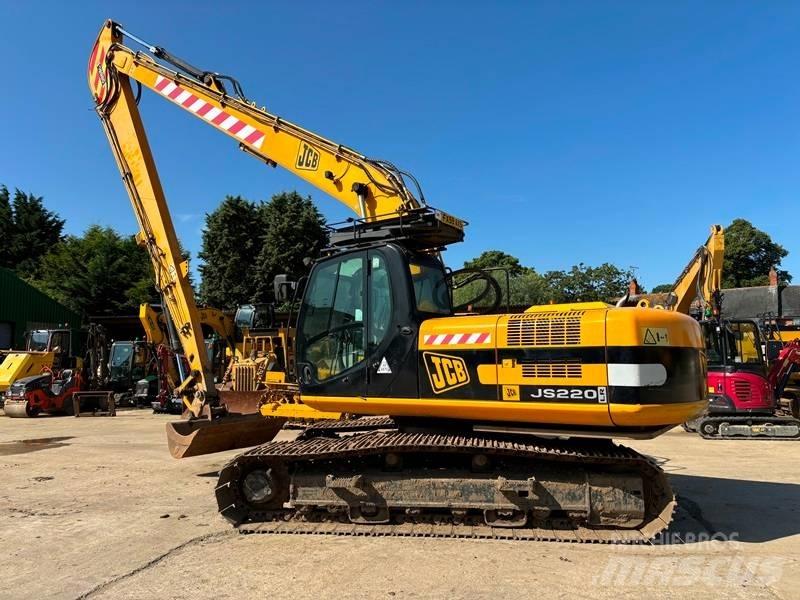 JCB JS 220 LR Telakaivukoneet