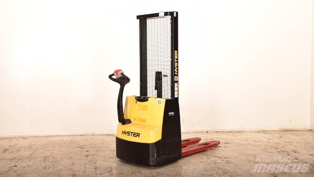 Hyster S 1.0E Käyden ajettavat pinoamistrukit