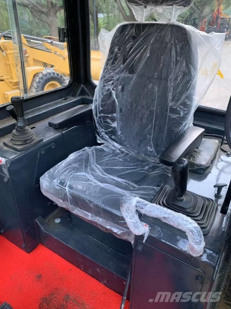 CAT D 5 K Telaketjupuskutraktorit