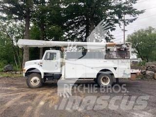 Altec AM855 Nostolava-autot