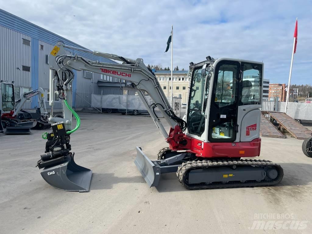 Takeuchi TB 335 R Minikaivukoneet < 7t