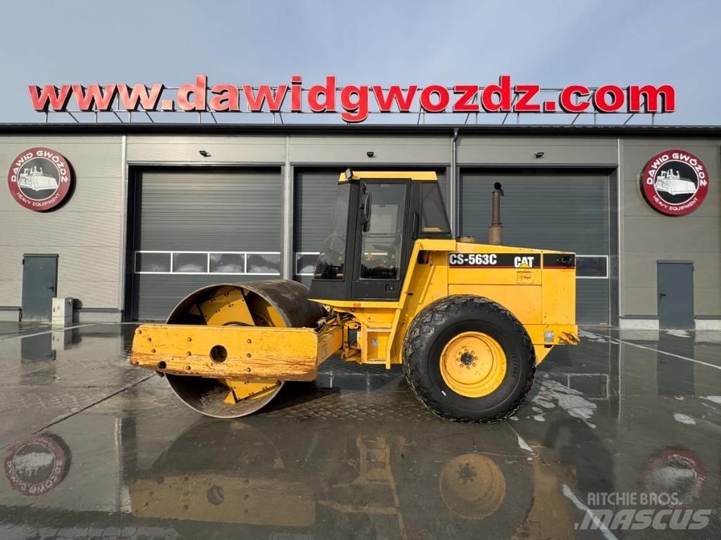 CAT CS 563 C Yksivalssijyrät