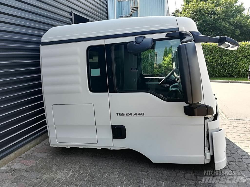 MAN TGS EURO 5 Ohjaamot ja sisustat