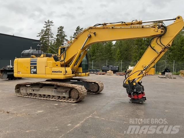 Komatsu PC210 Telakaivukoneet