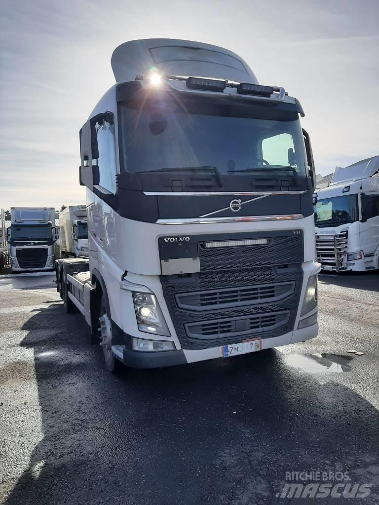 Volvo FH 13 Kontti-/tasonostoautot