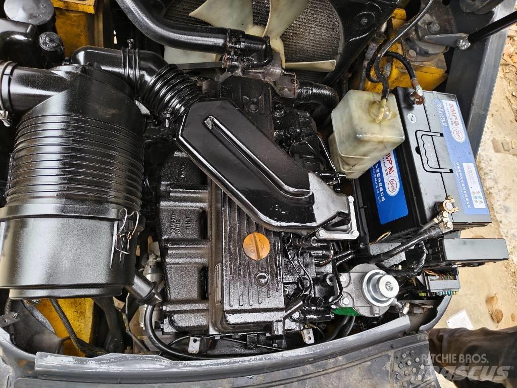 Komatsu FD30 Dieseltrukit