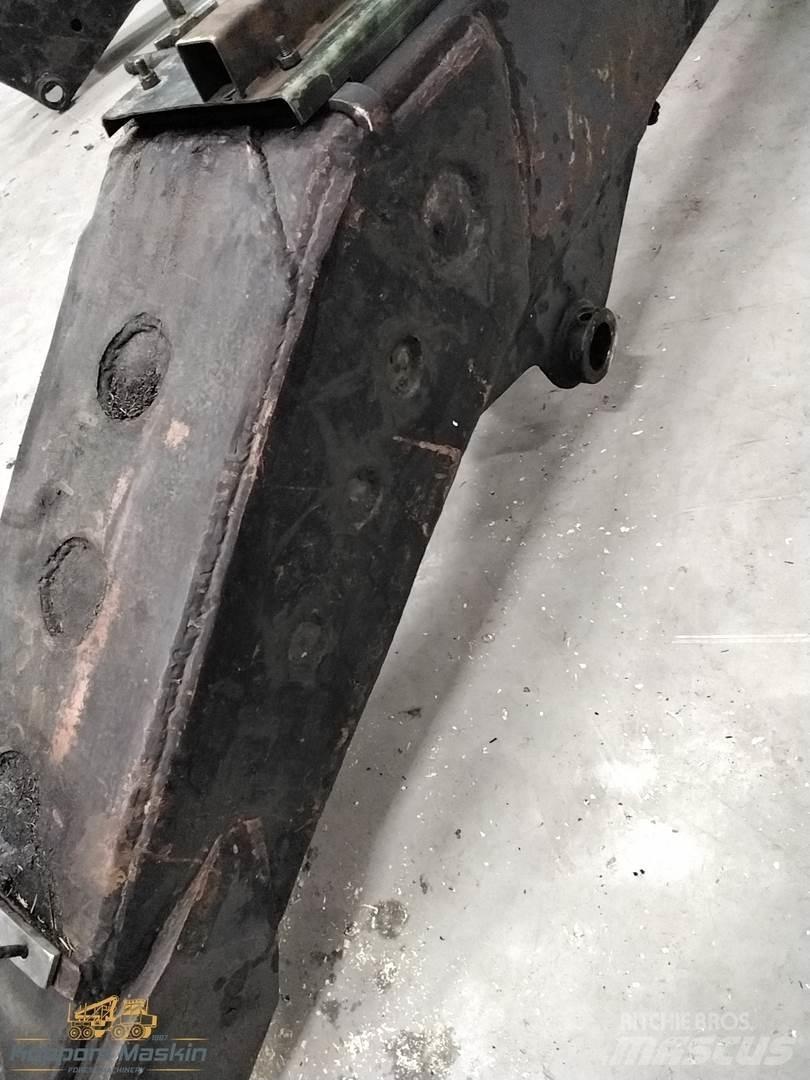 Ösa 374 Kuormatraktorinosturit