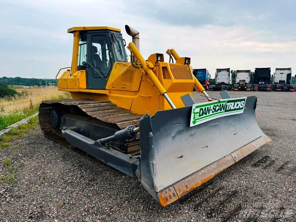 Komatsu D 65 PX-12 Telaketjupuskutraktorit