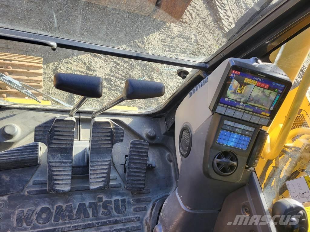 Komatsu PC228USLC-11 Telakaivukoneet