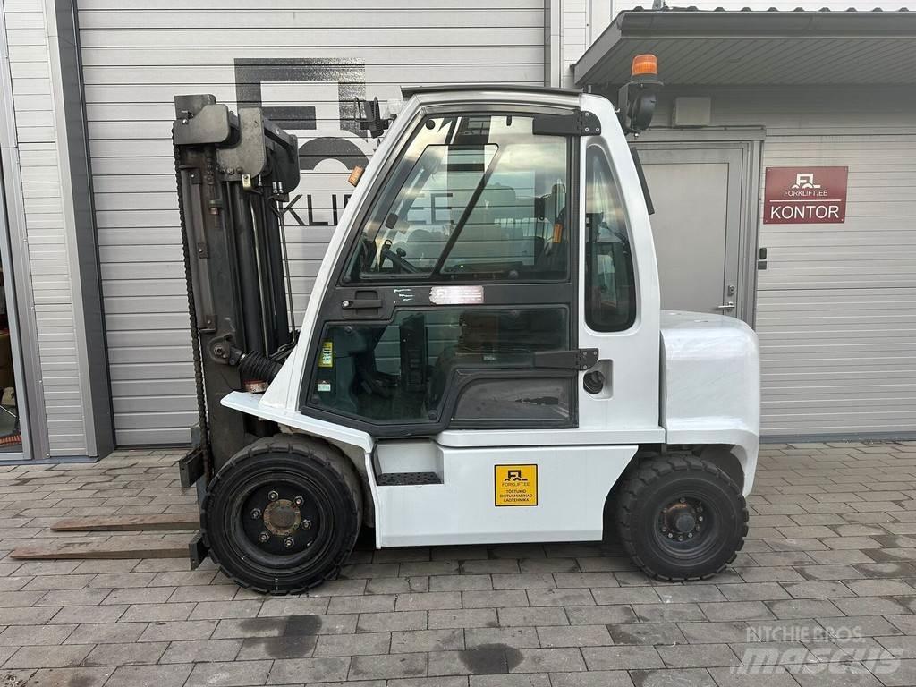 Nissan YG1D2A30Q Dieseltrukit