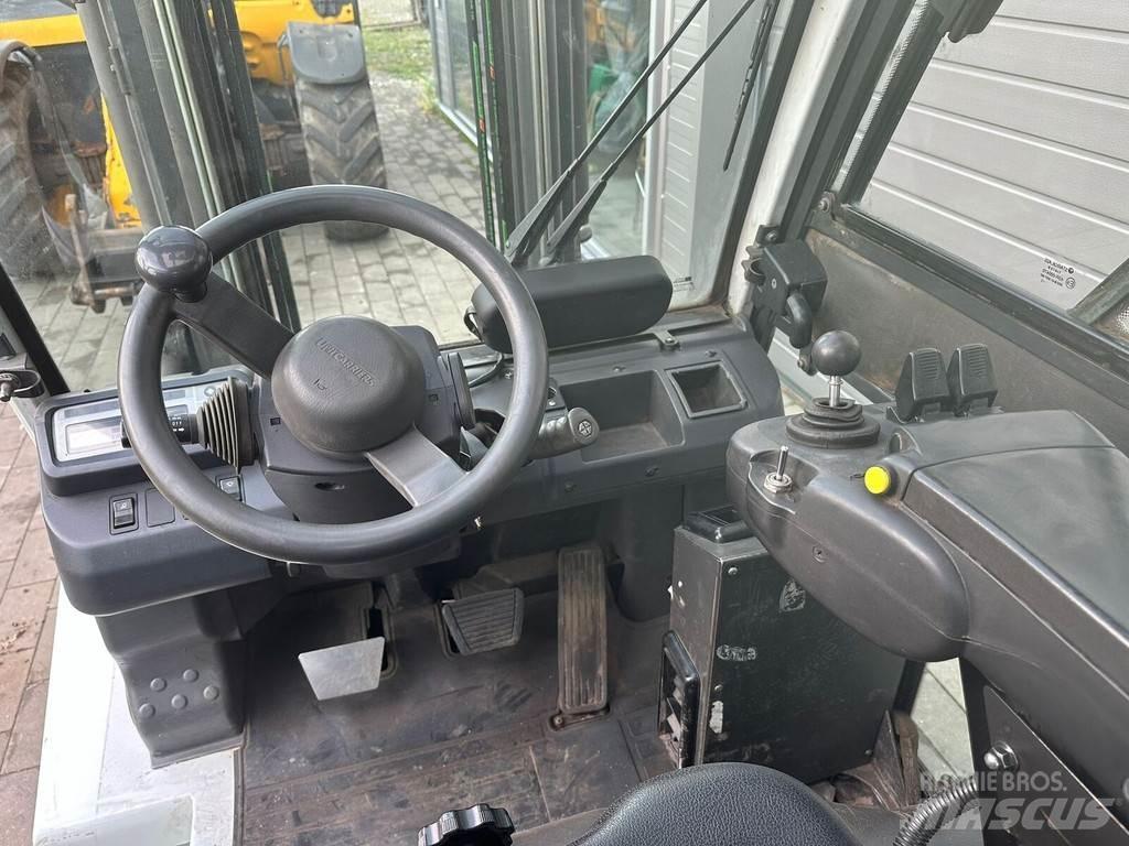 Nissan YG1D2A30Q Dieseltrukit