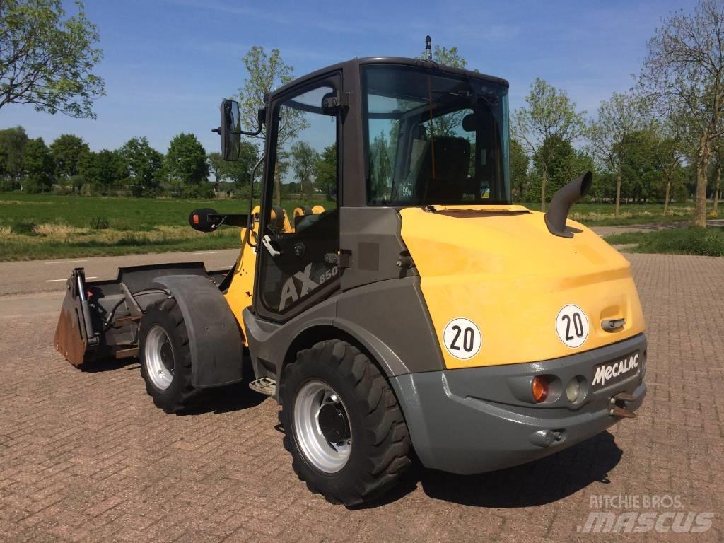 Mecalac AX 850 Pyöräkuormaajat