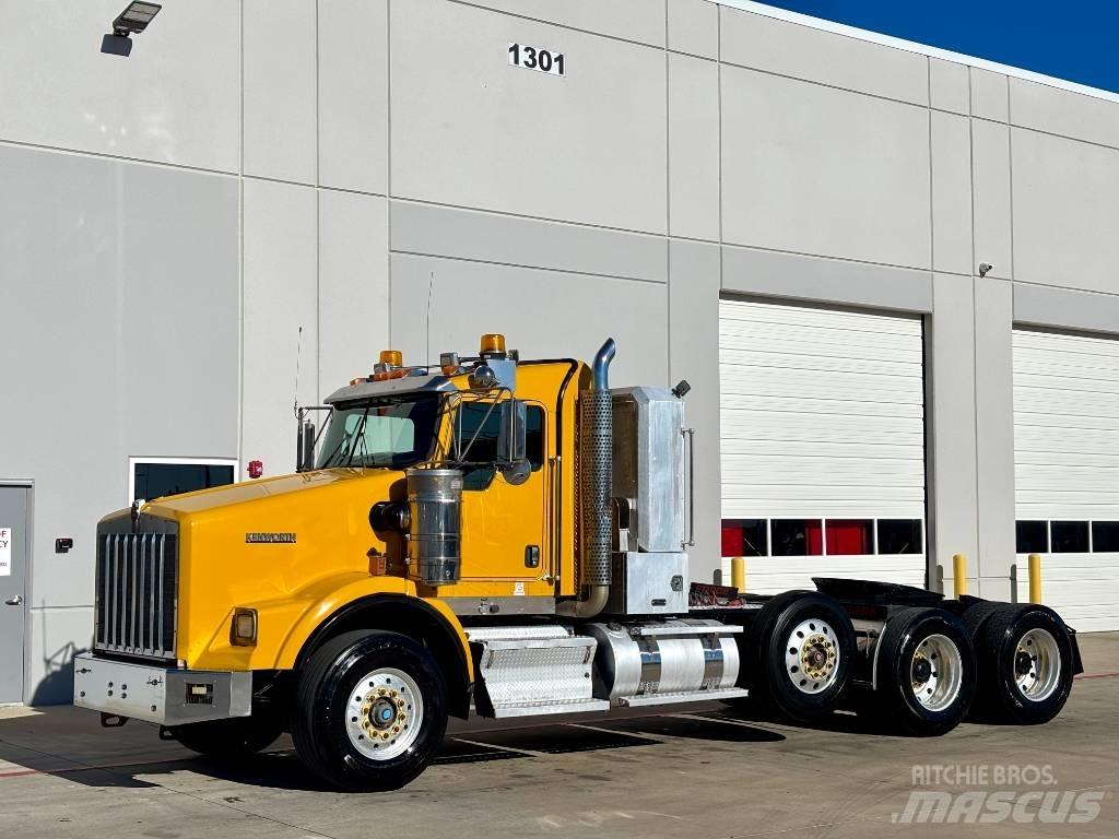 Kenworth T 800 Vetopöytäautot