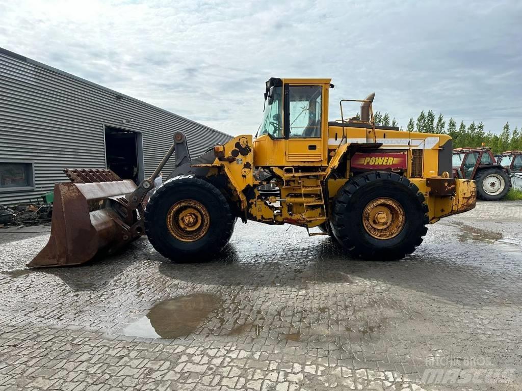 Volvo L180C Pyöräkuormaajat