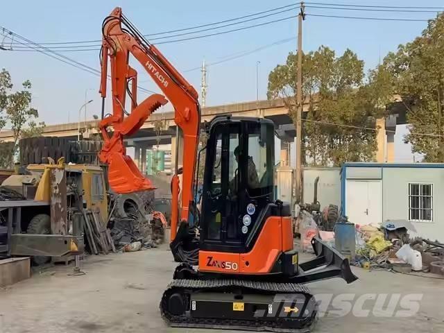 Hitachi ZX 50 Minikaivukoneet < 7t