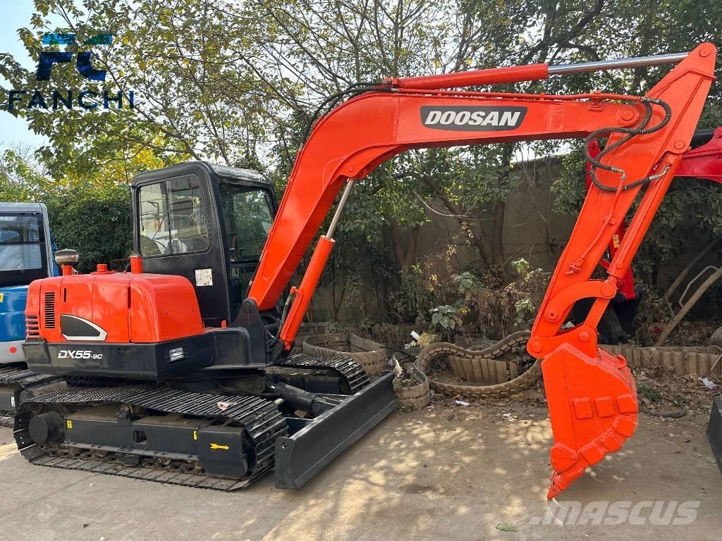 Doosan DX 55-9 C Minikaivukoneet < 7t