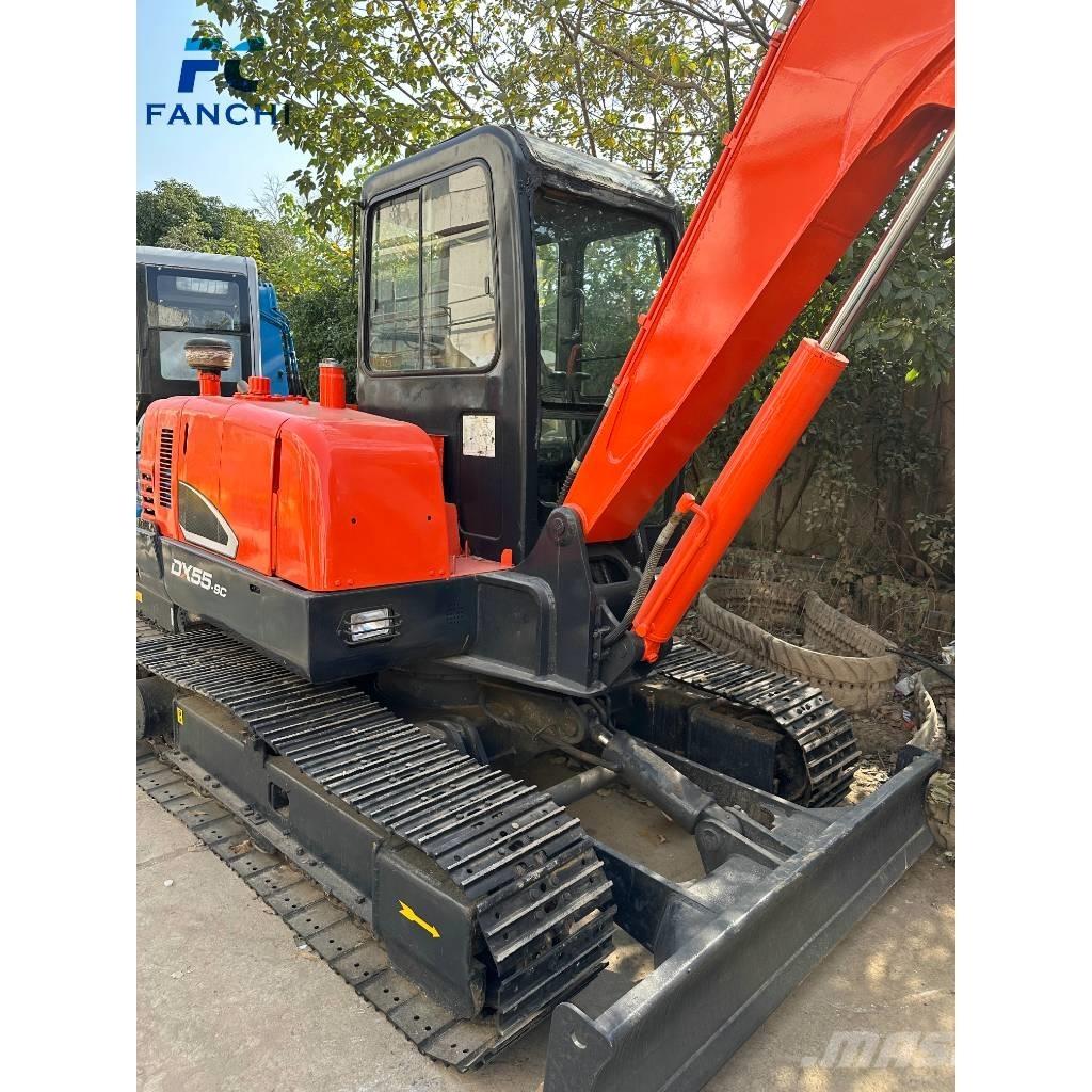 Doosan DX 55-9 C Minikaivukoneet < 7t