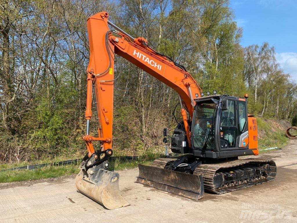 Hitachi ZX135USBL-7 Telakaivukoneet