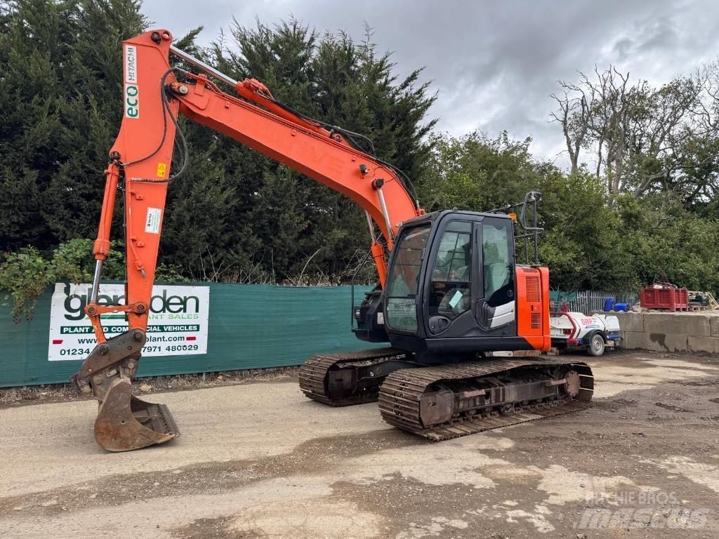 Hitachi ZX 135 US-5B Telakaivukoneet