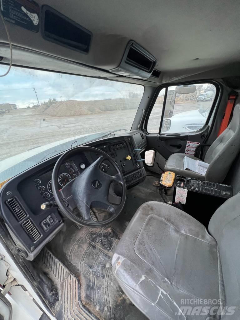 Freightliner SD 114 Muut kuorma-autot
