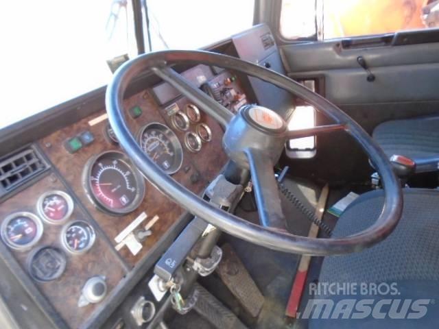 Kenworth T 400 Lumiaurat