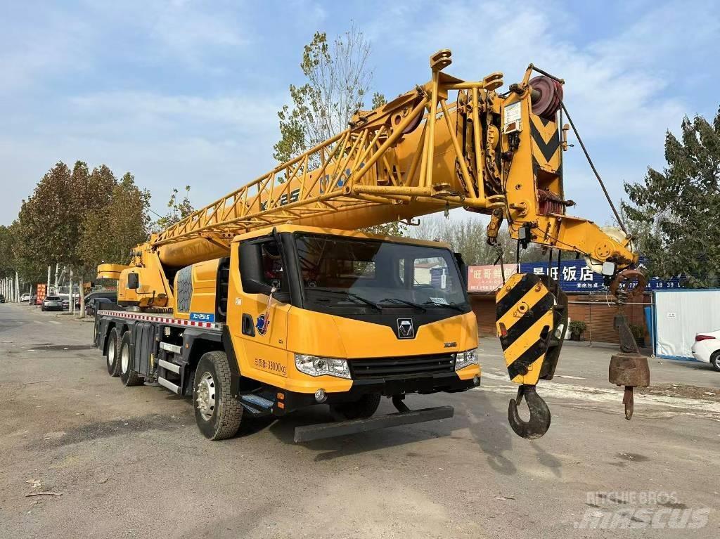 XCMG XCT25 Mobiilinosturit
