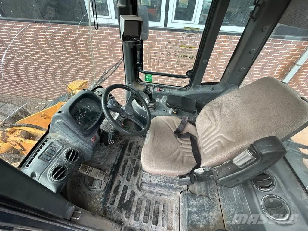 Hyundai HL 740-9A Pyöräkuormaajat