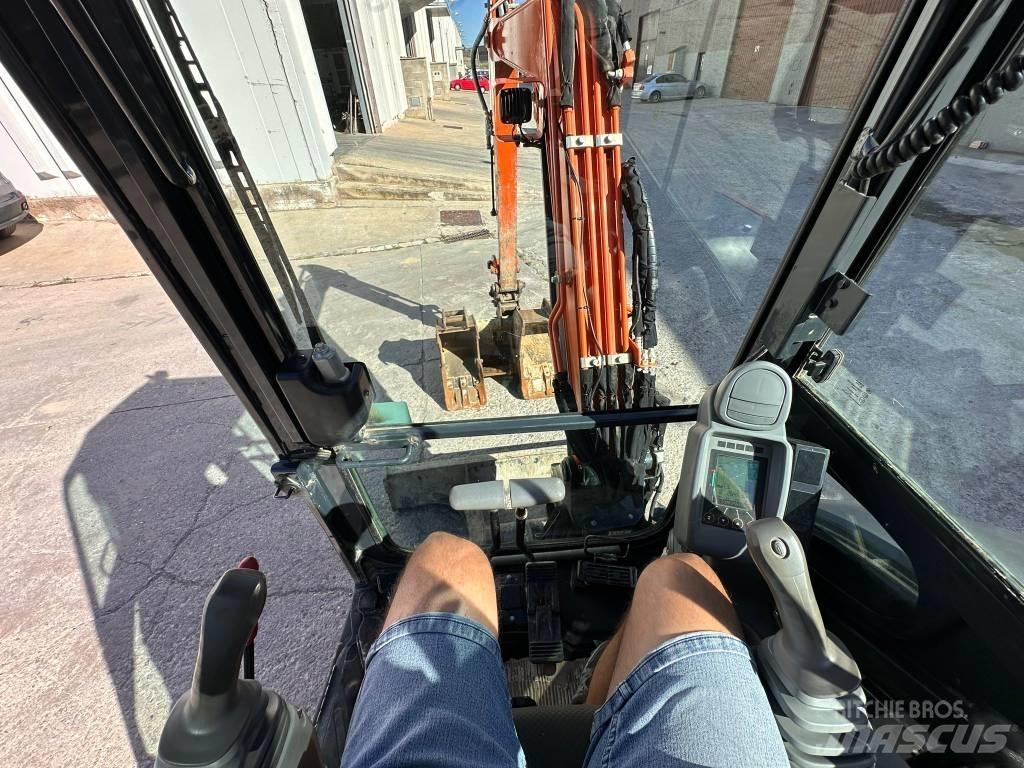 Hitachi ZX 33 U-6 Minikaivukoneet < 7t