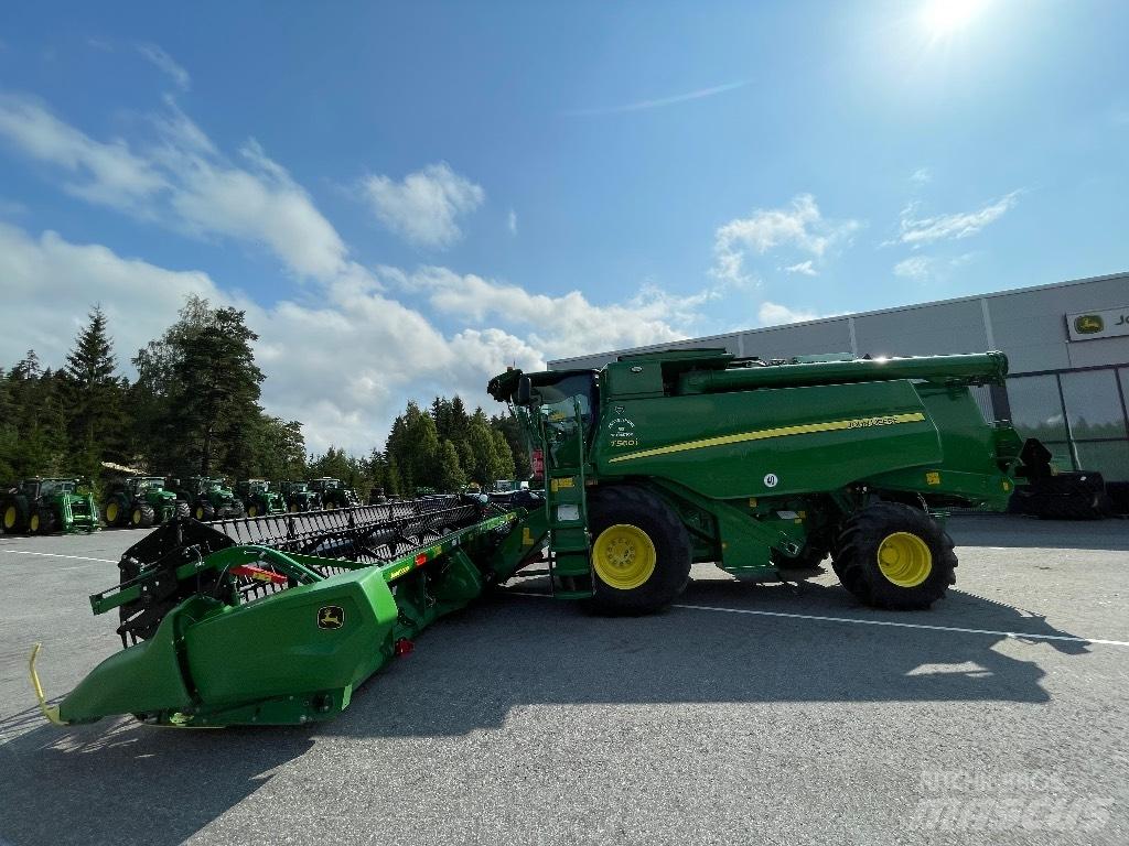 John Deere T 560 i Leikkuupuimurit
