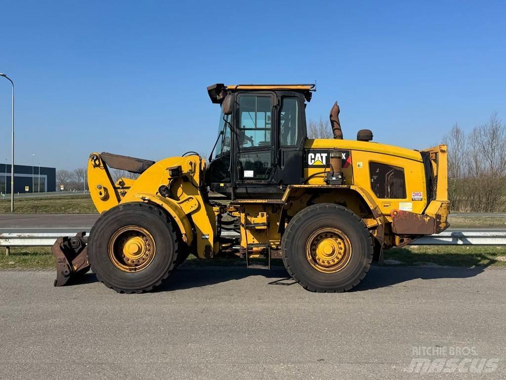 CAT 938K Pyöräkuormaajat