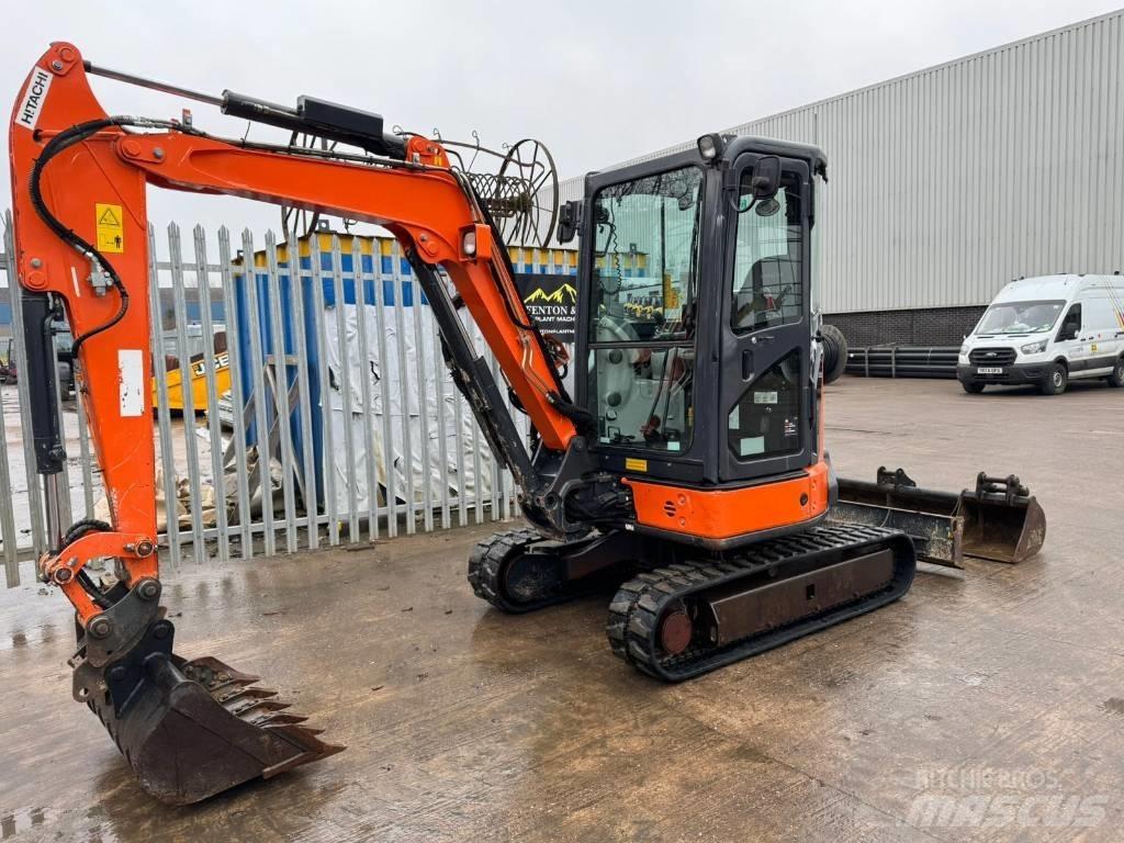 Hitachi ZX 33 U Minikaivukoneet < 7t