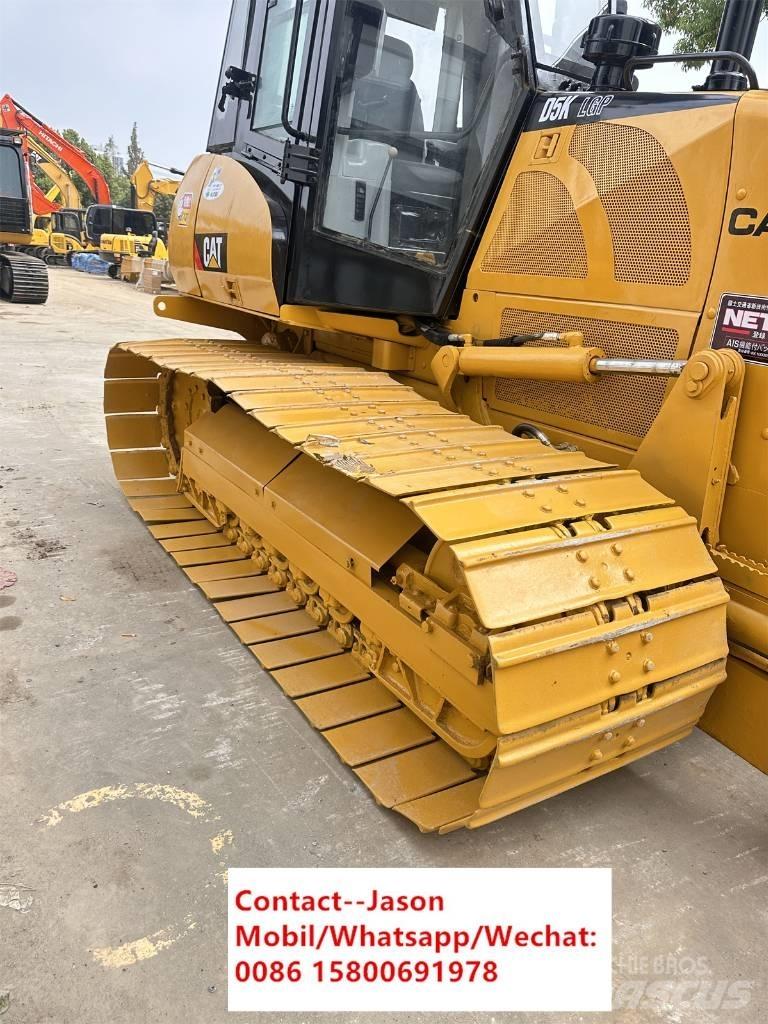 CAT D5K Telaketjupuskutraktorit