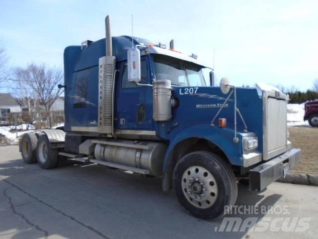 Western Star 4900 Vetopöytäautot