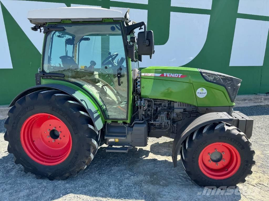 Fendt 211 P Traktorit