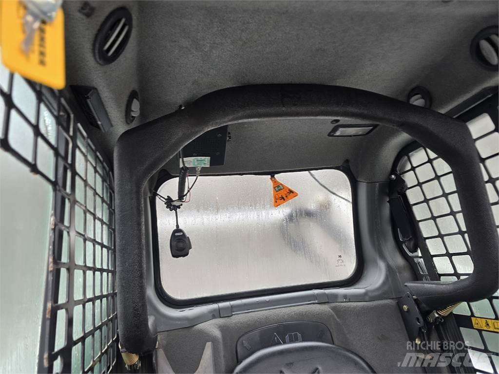 Bobcat S590 Liukuohjatut kuormaajat