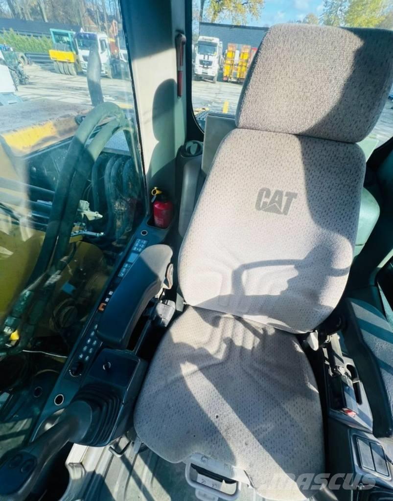 CAT M313D Pyöräkaivukoneet