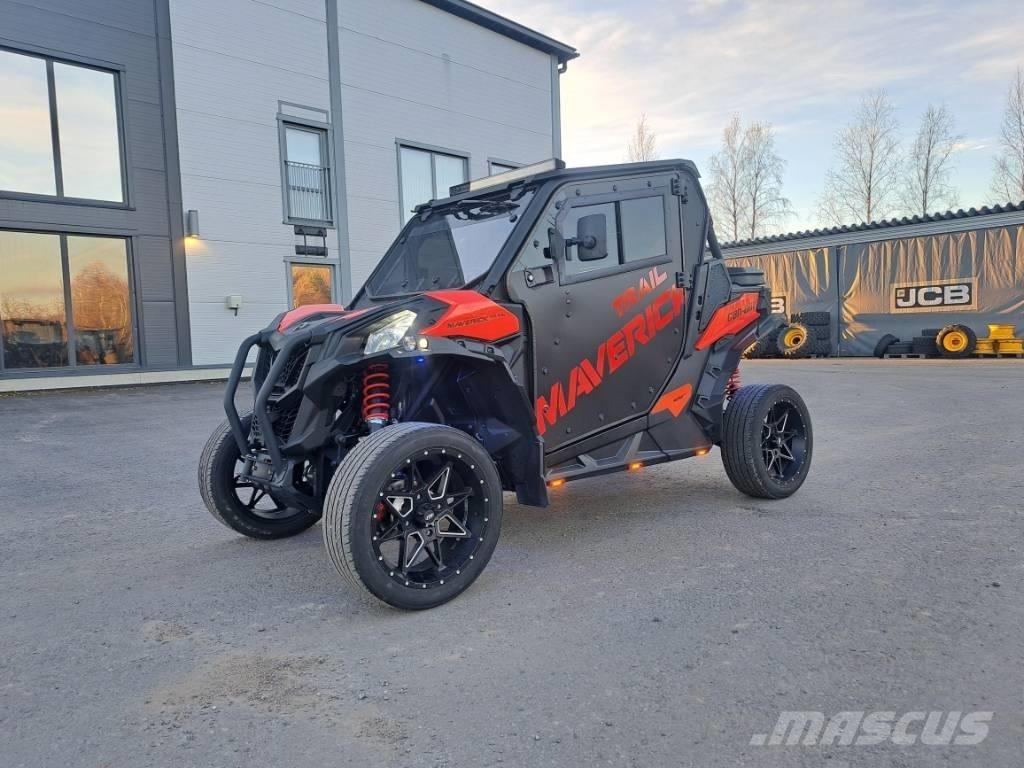Can-am Maverick 700 Traktorit