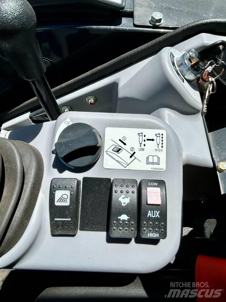 Hitachi ZX35U-5N Minikaivukoneet < 7t