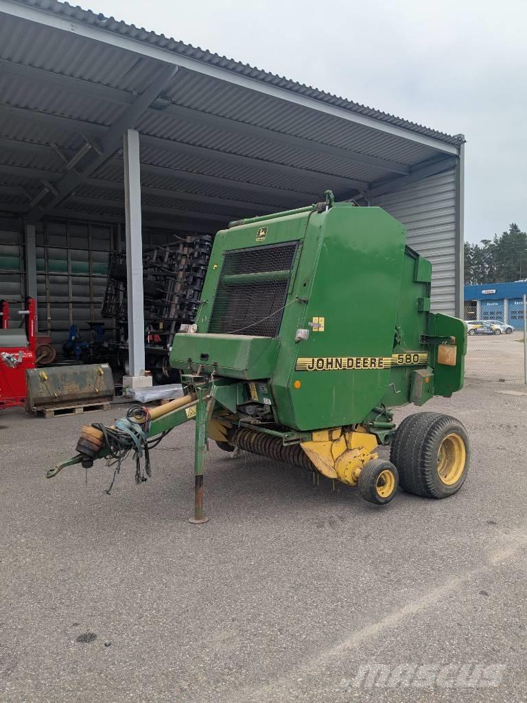 John Deere 580 Pyöröpaalaimet