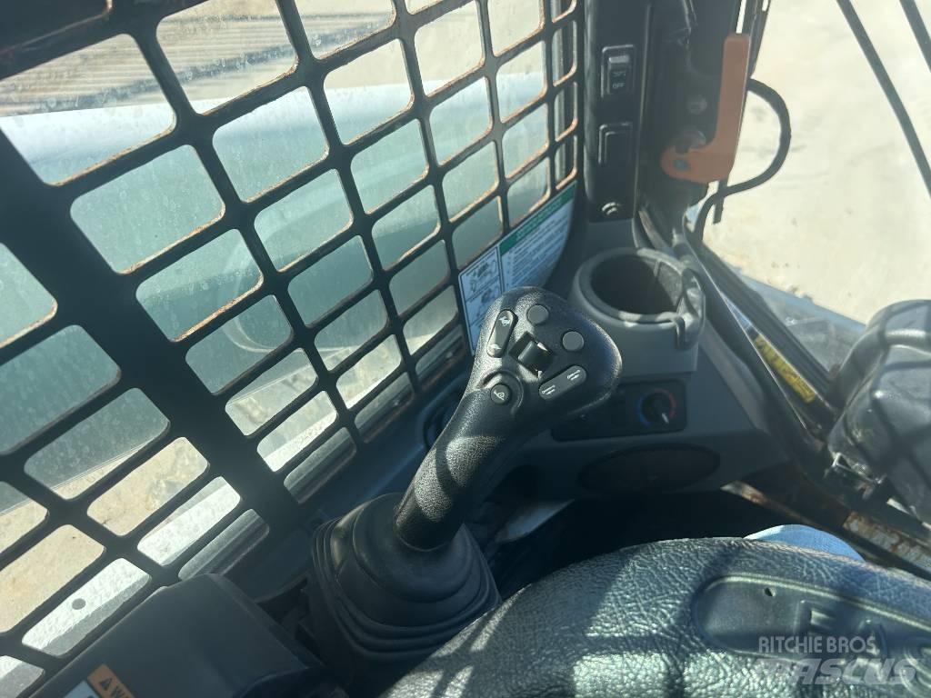 Bobcat S740 Liukuohjatut kuormaajat