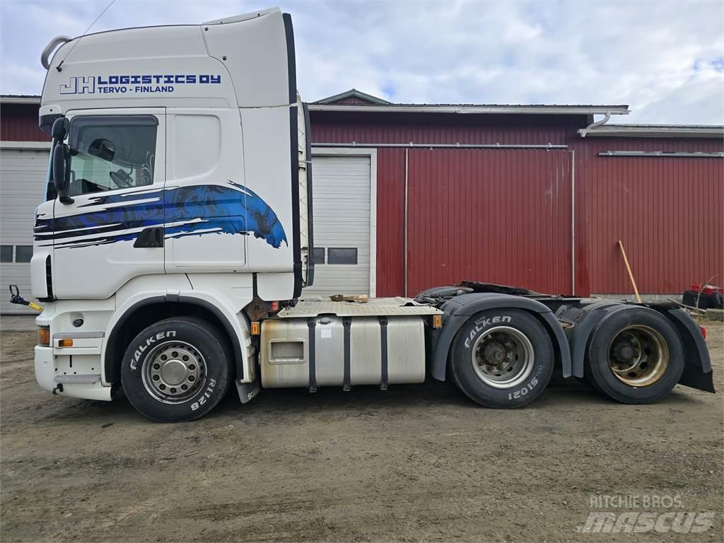 Scania R560 Vetopöytäautot
