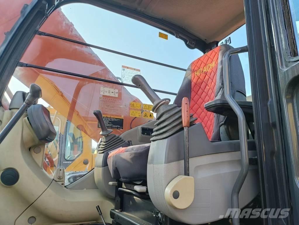 Hitachi ZX 250 LC Telakaivukoneet