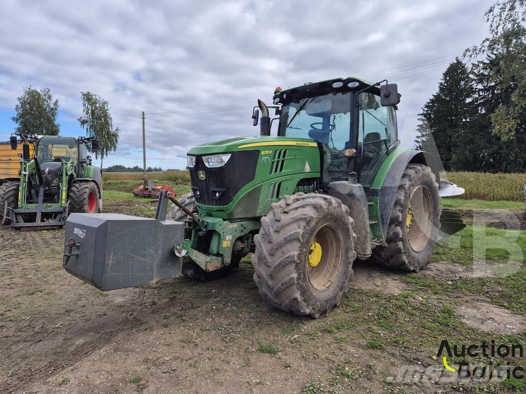 John Deere 6210 R Traktorit
